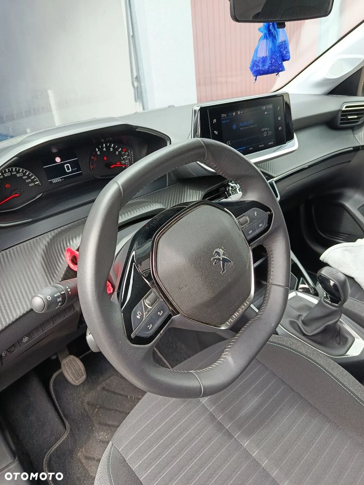 Peugeot 208 1.2 PureTech Style S&S - 4