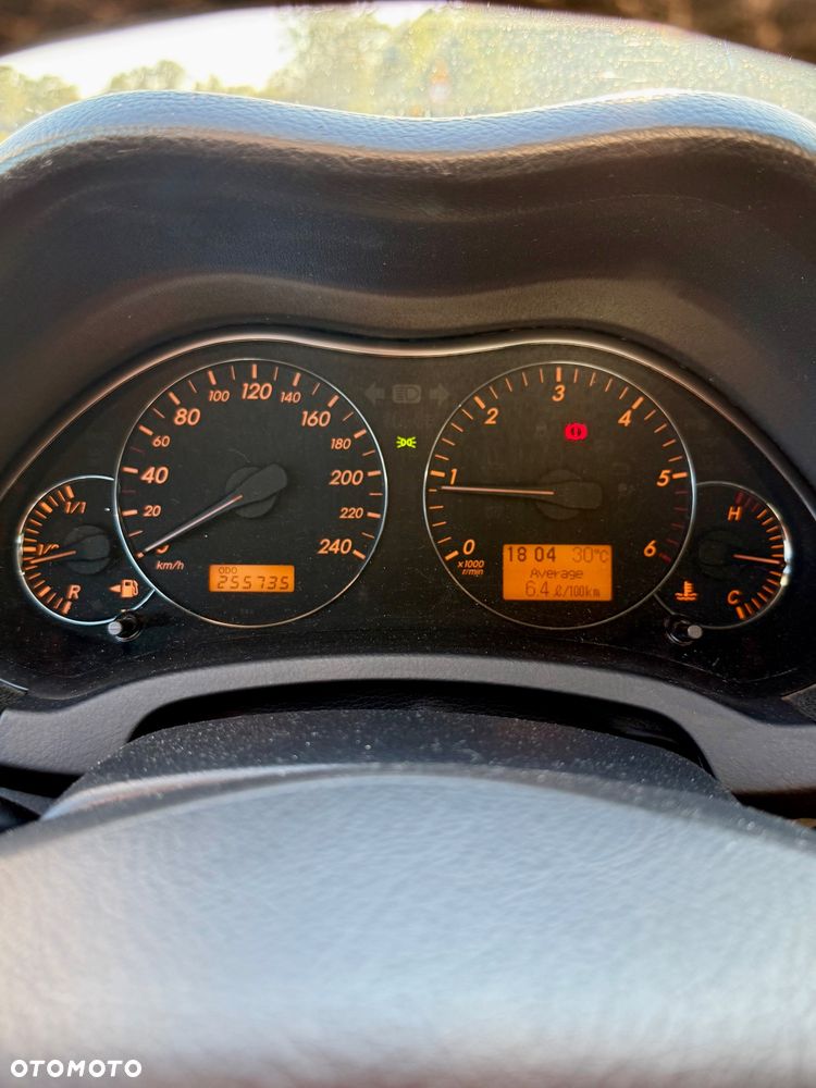 Toyota Avensis 2.0 D-4D Sol - 28