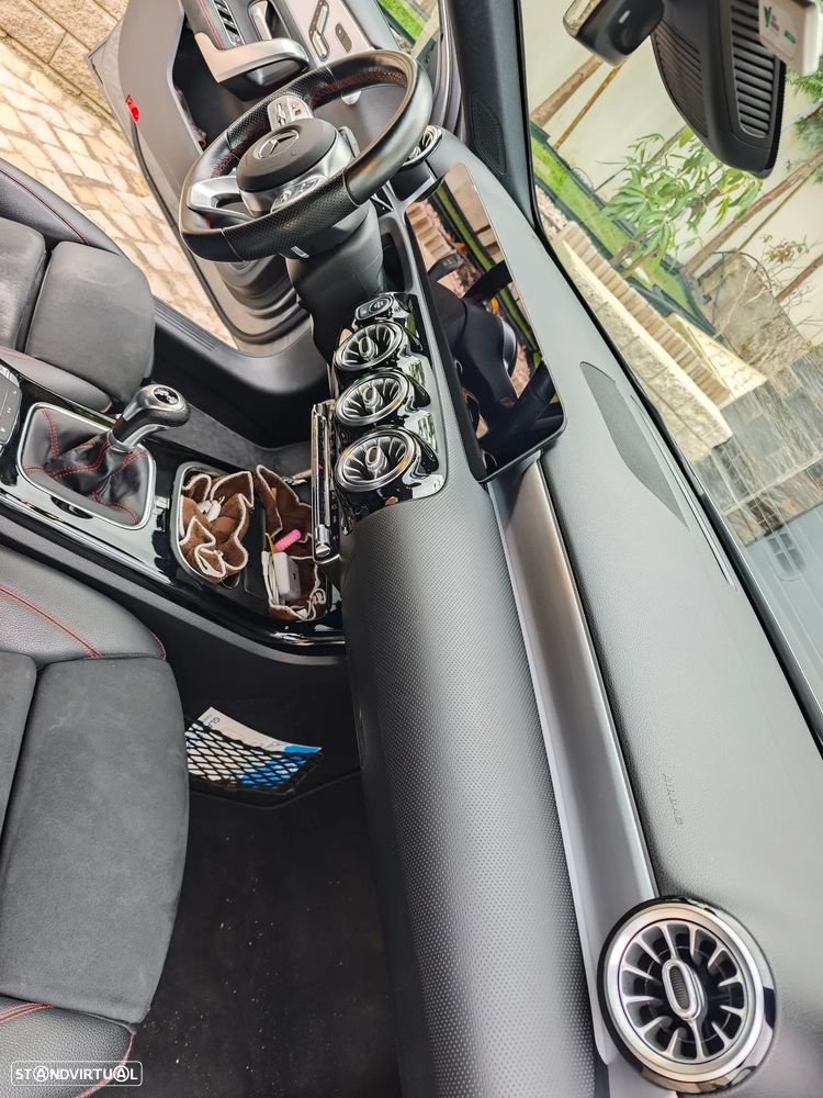 Mercedes-Benz A 200 Limousine AMG Line - 10