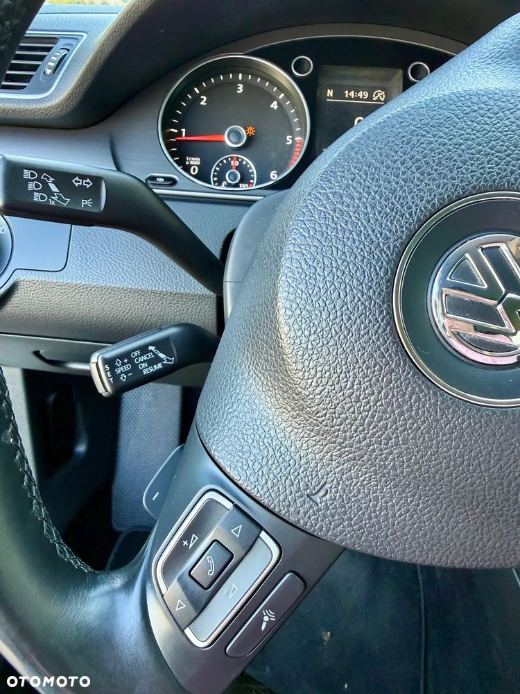 Volkswagen Passat 2.0 Blue TDI DSG SCR Highline - 18