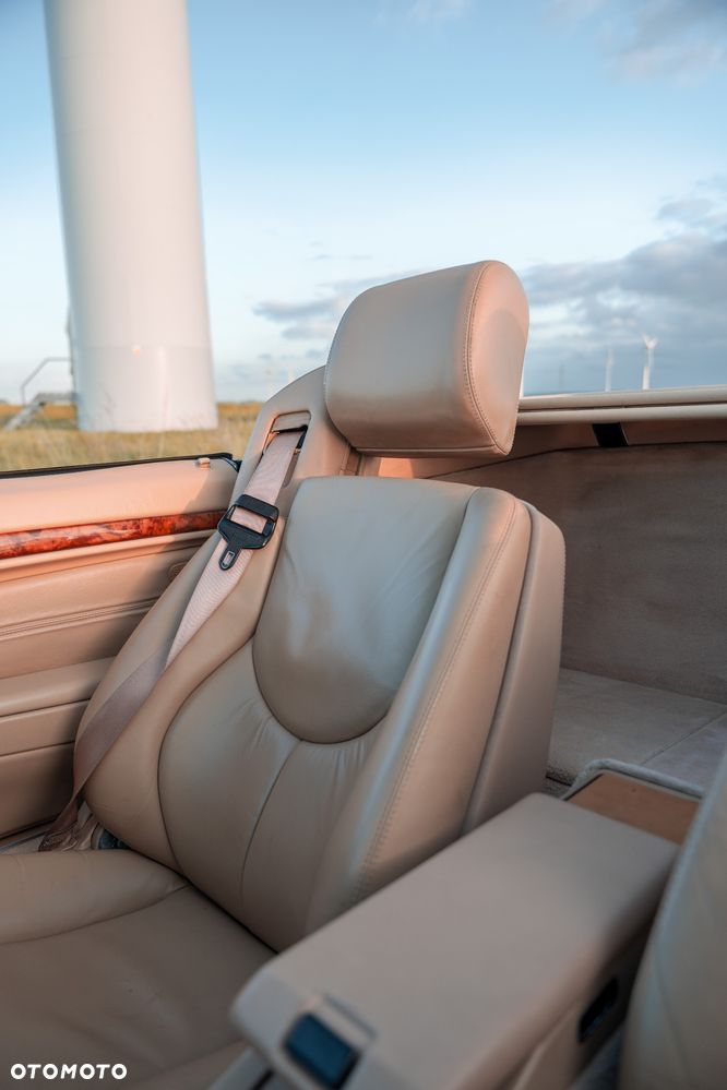 Mercedes-Benz SL - 9