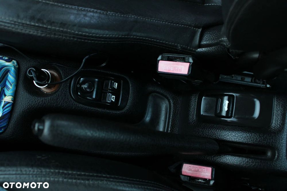 Peugeot 206 CC 1.6 - 10