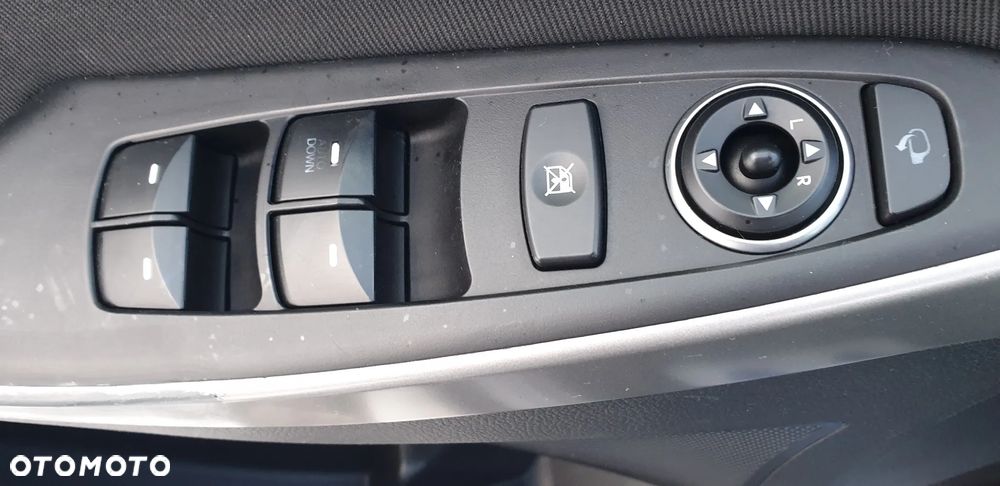 Hyundai i30 1.4 Trend - 26