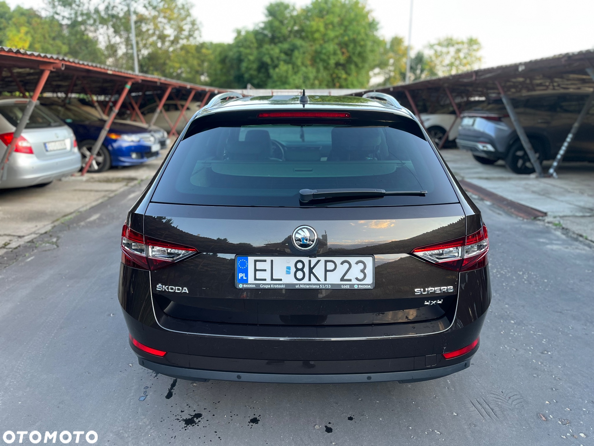Skoda Superb 2.0 TDI 4x4 L&K DSG - 5