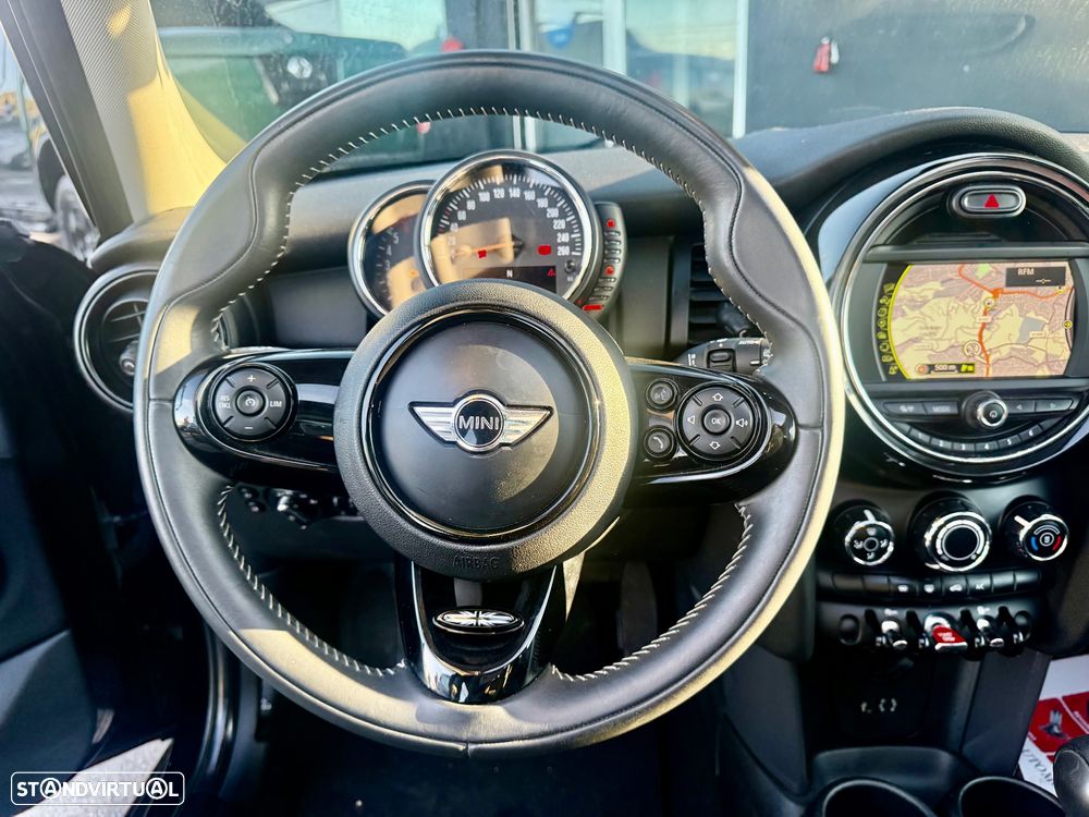 MINI 5 Portas Cooper D - 24