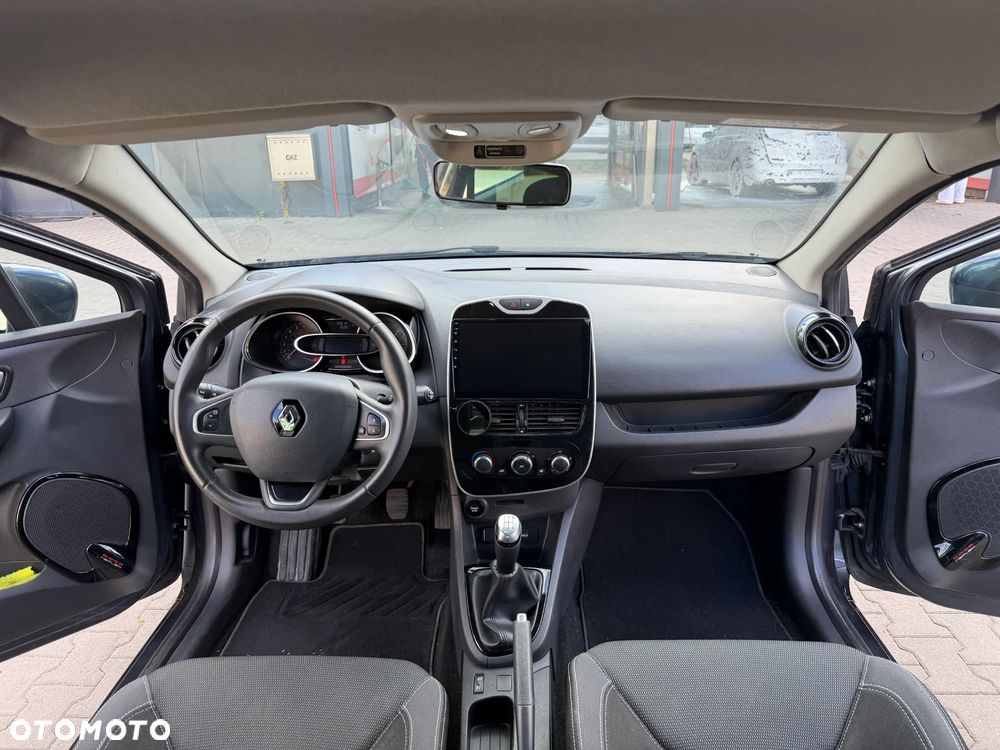 Renault Clio 1.2 16V Alize - 14