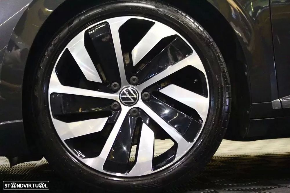 VW Arteon Shooting Brake 2.0 TDI R-Line DSG - 4