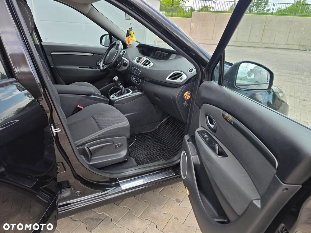 Renault Grand Scenic TCe 130 Dynamique - 16