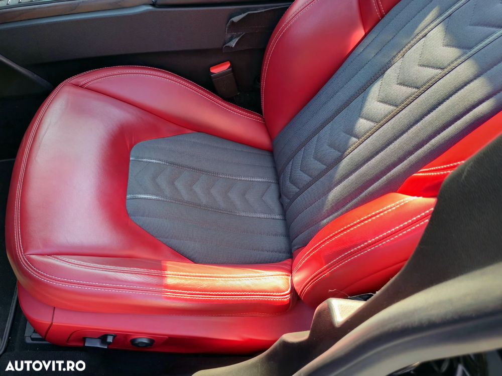 Maserati Ghibli GranLusso - 25