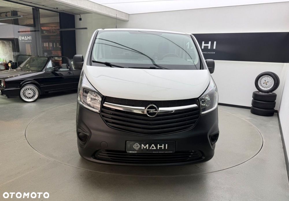 Opel Vivaro - 16