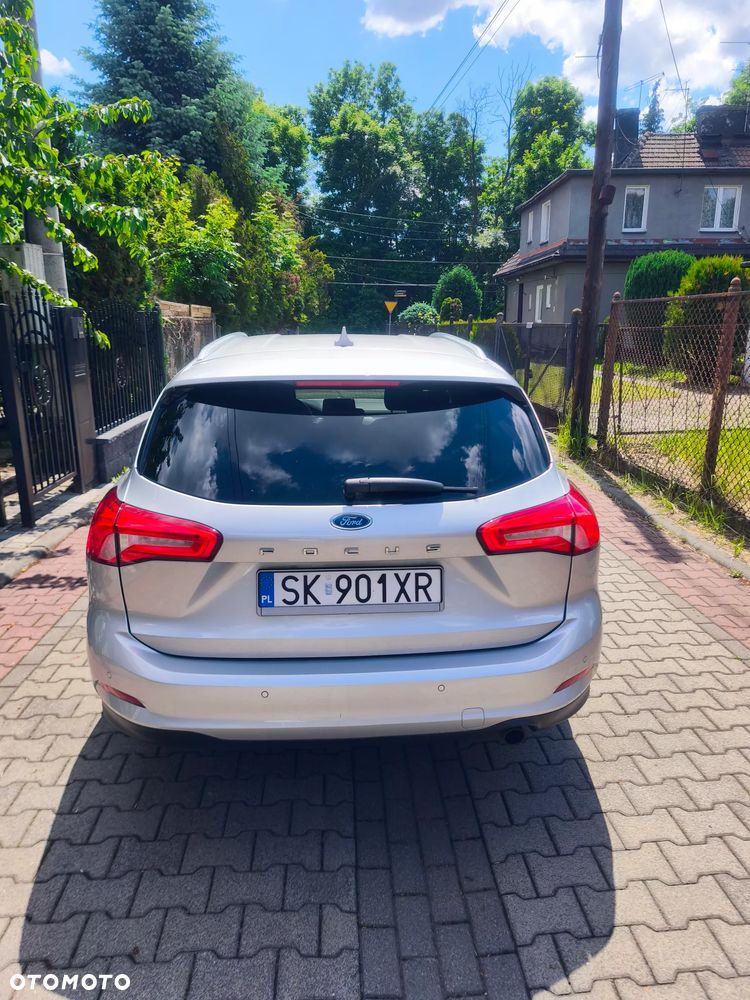 Ford Focus 1.5 EcoBoost Titanium ASS - 4