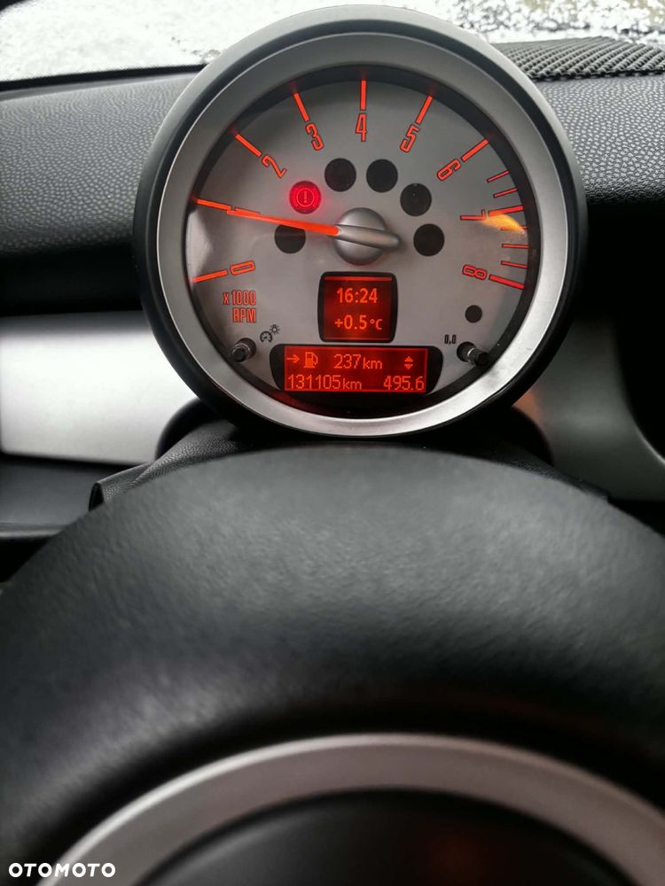 MINI ONE Standard - 7