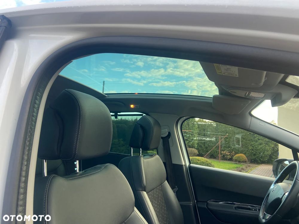 Peugeot 3008 155 THP Premium - 13