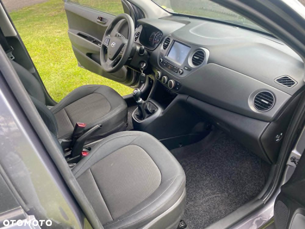 Hyundai i10 - 11