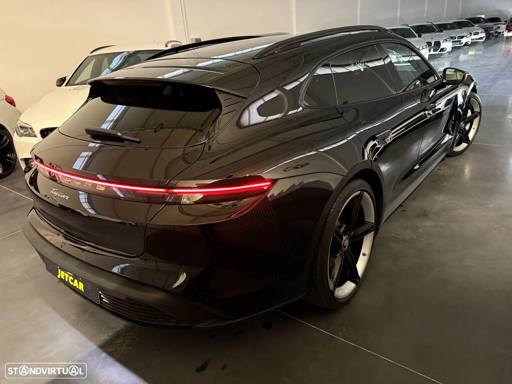 Porsche Taycan Sport Turismo Black Edition - 15