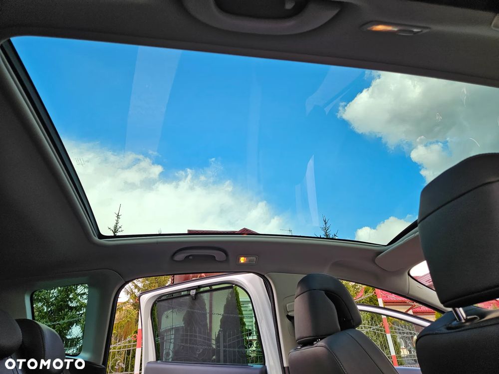 Peugeot 3008 2.0 HDi Allure - 26