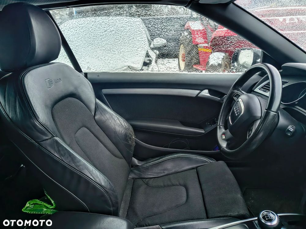 Audi A5 Cabrio - 11