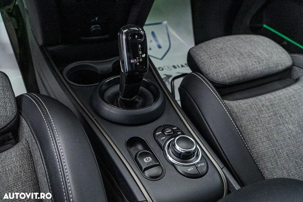 Mini Countryman Cooper AT - 24