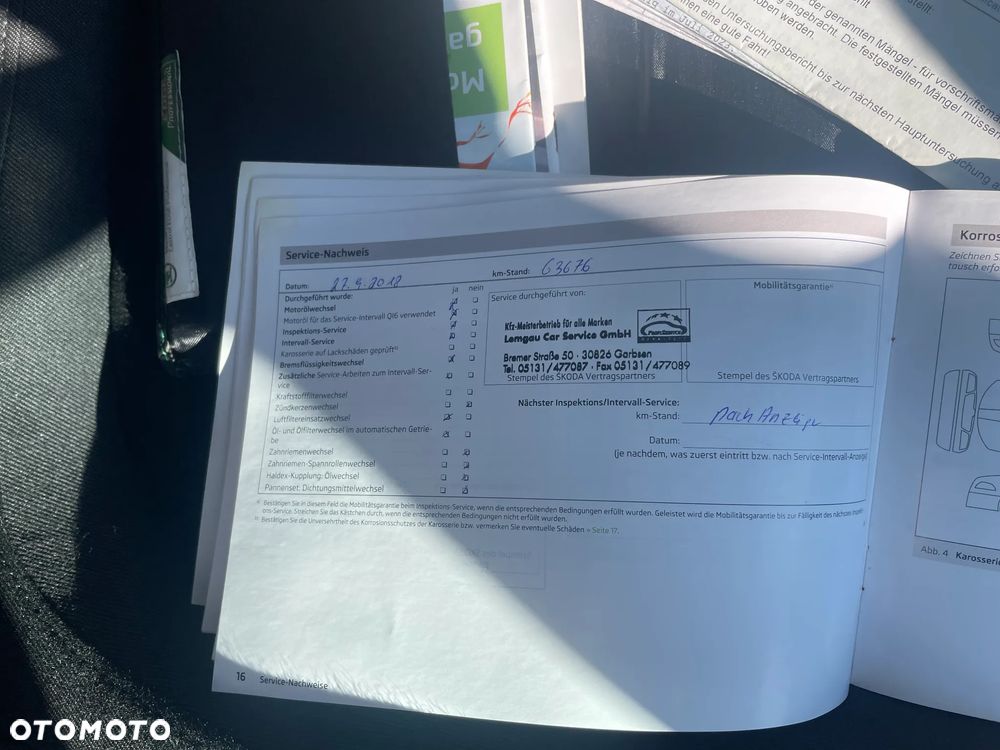 Skoda Superb 2.0 TDI Family DSG - 16