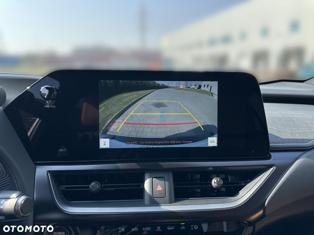 Lexus UX 250h GPF F Sport Design 2WD - 20