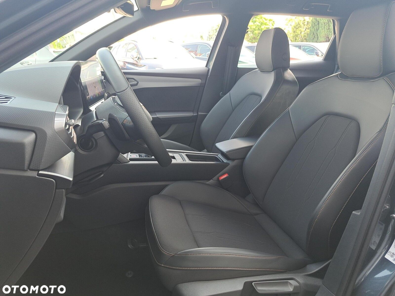 Cupra Leon 2.0 TSI DSG - 11