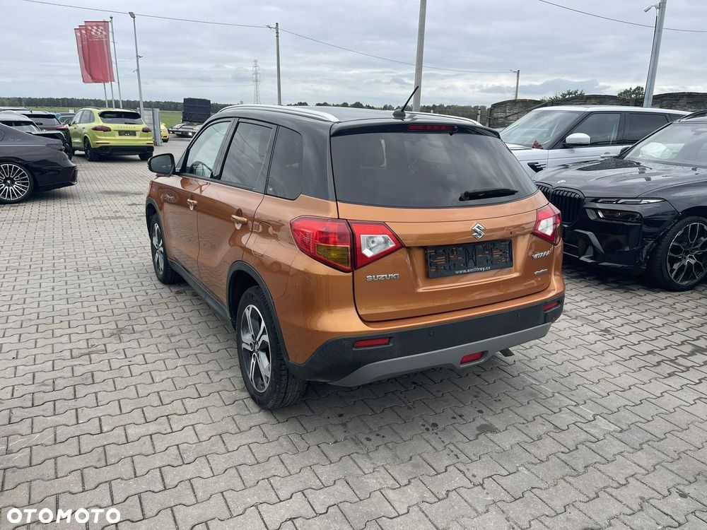 Suzuki Vitara 1.6 Premium 4WD - 2