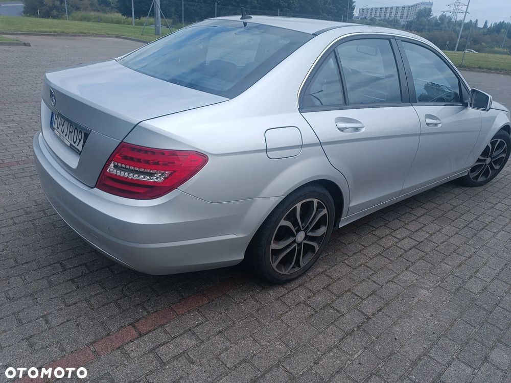 Mercedes-Benz Klasa C 180 - 3