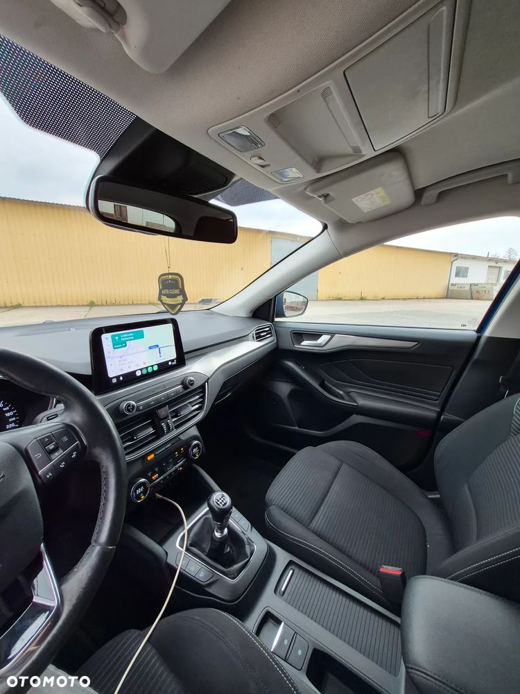 Ford Focus 1.0 EcoBoost Titanium ASS - 14