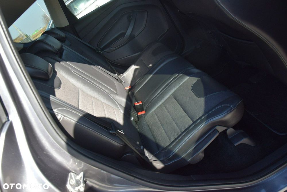 Ford Kuga 2.0 TDCi 4WD Titanium - 20