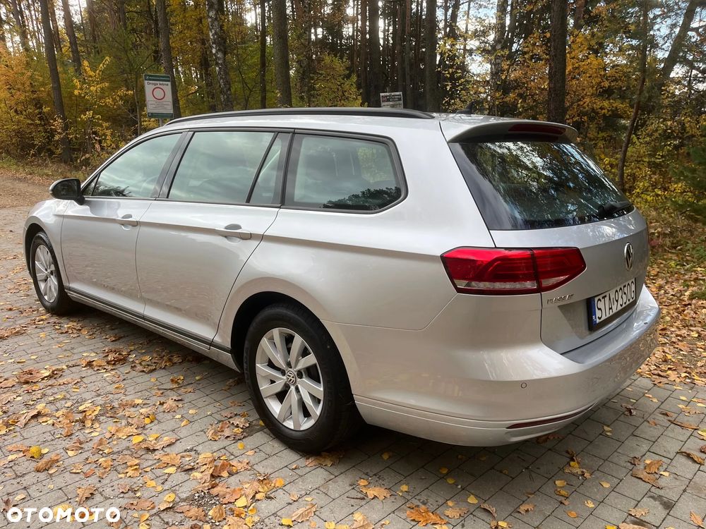 Volkswagen Passat Variant 1.4 TSI BMT Trendline - 12