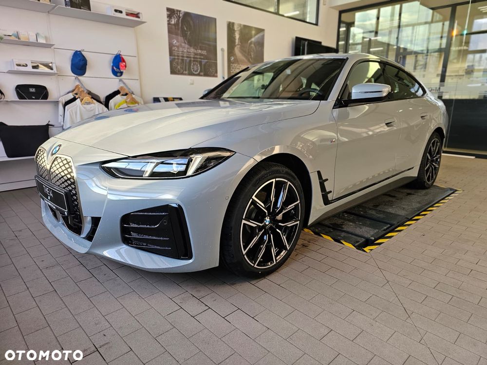 BMW i4 70.3kWh eDrive 35 - 6