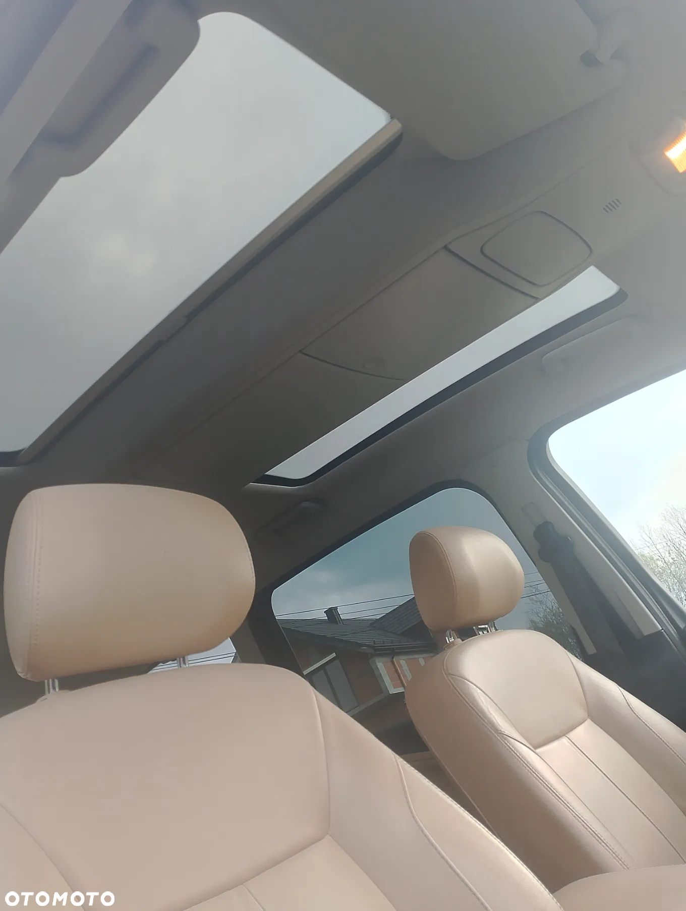 Ford Galaxy - 11