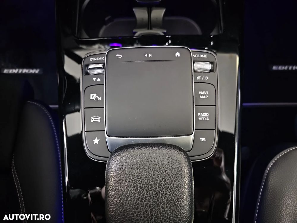 Mercedes-Benz CLA 200 7G-DCT AMG Line - 17