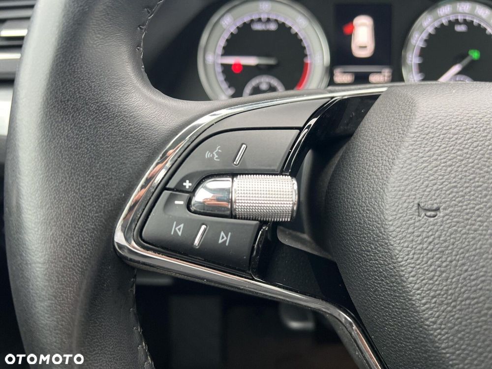 Skoda Superb - 16