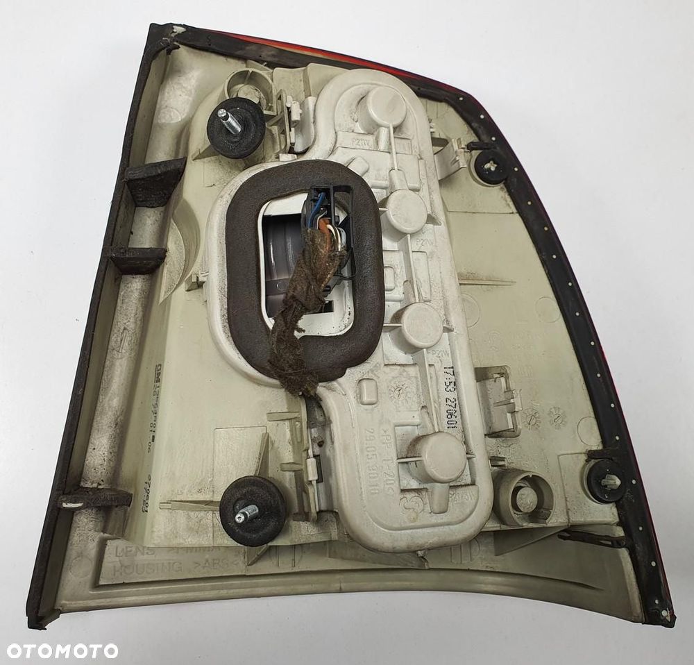 LAMPA LEWY TYŁ TYLNA OPEL ASTRA II G CABRIO 13564A01 EUROPA - 3
