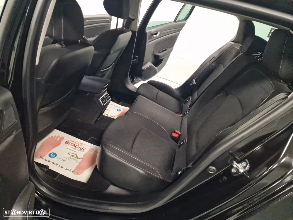 Renault Mégane Sport Tourer 1.5 dCi Limited - 37