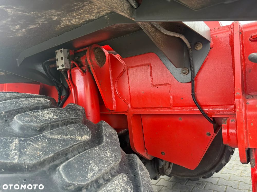 Manitou MRT 2150 - 25