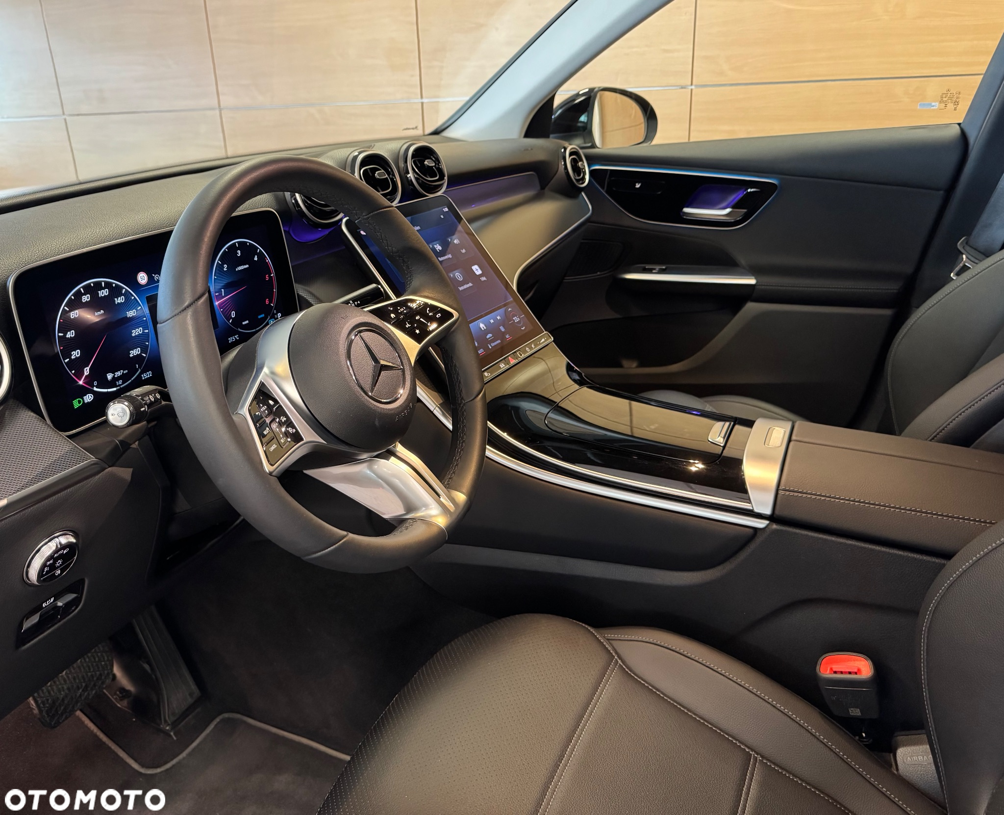 Mercedes-Benz GLC - 9