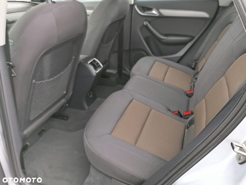 Audi Q3 2.0 TDI Design - 25