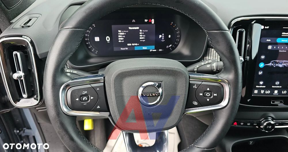 Volvo XC 40 - 12