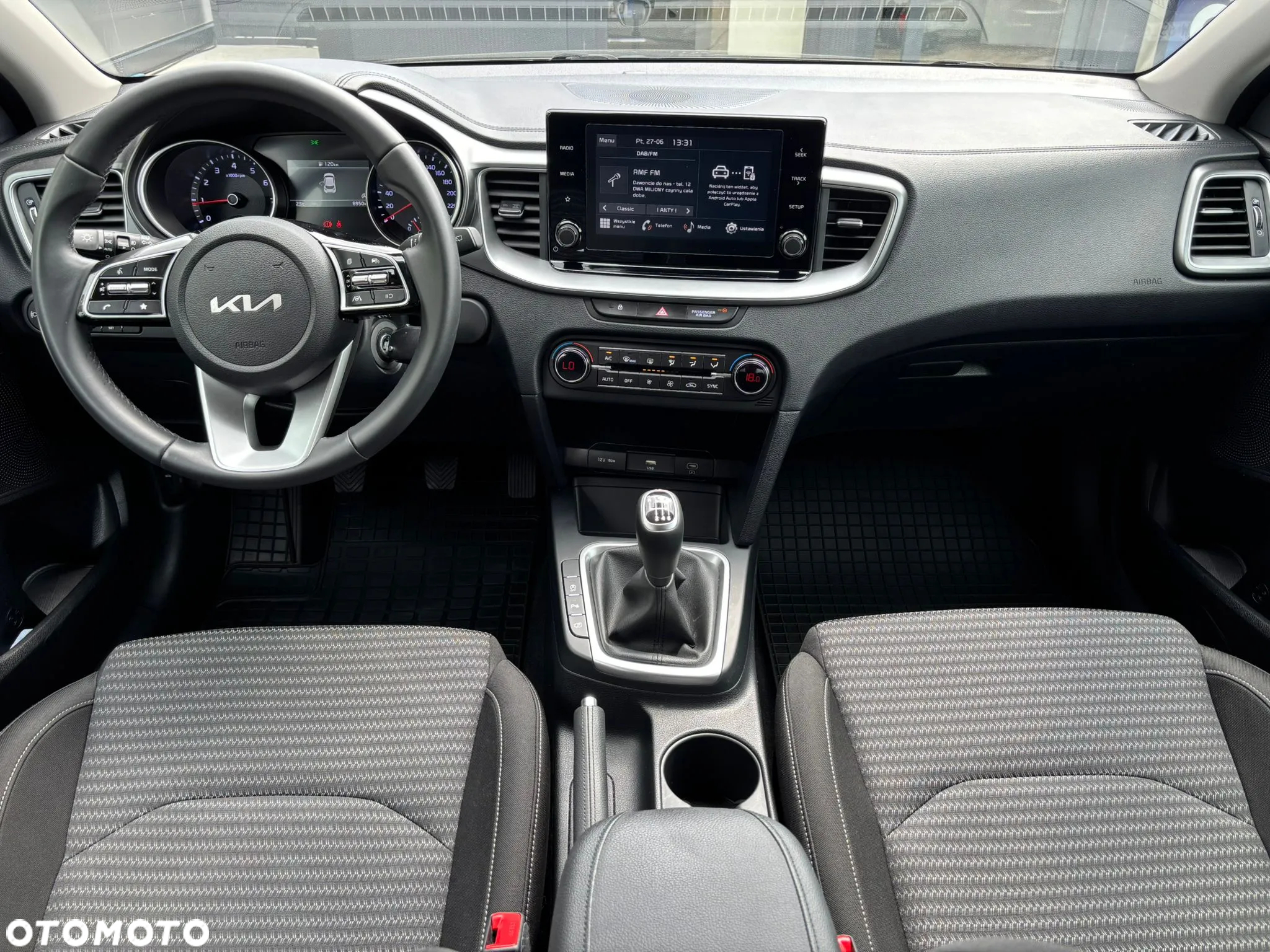 Kia XCeed 1.5 T-GDI M - 18