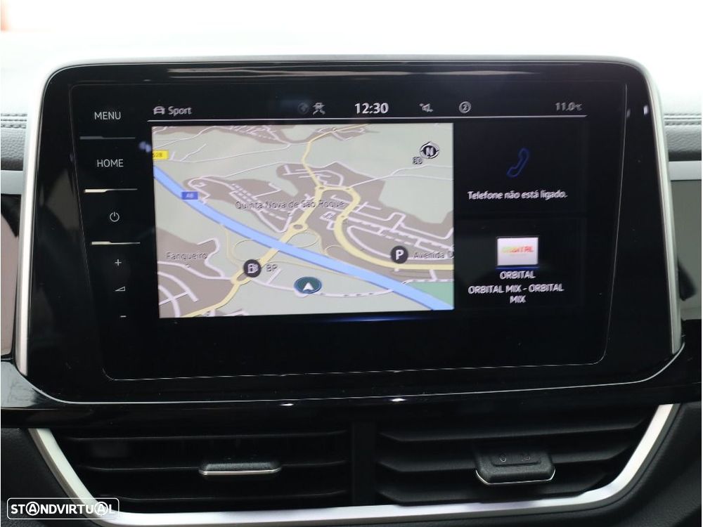 VW T-Roc 2.0 TDI R-Line DSG - 23