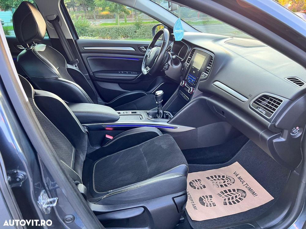 Renault Megane - 12