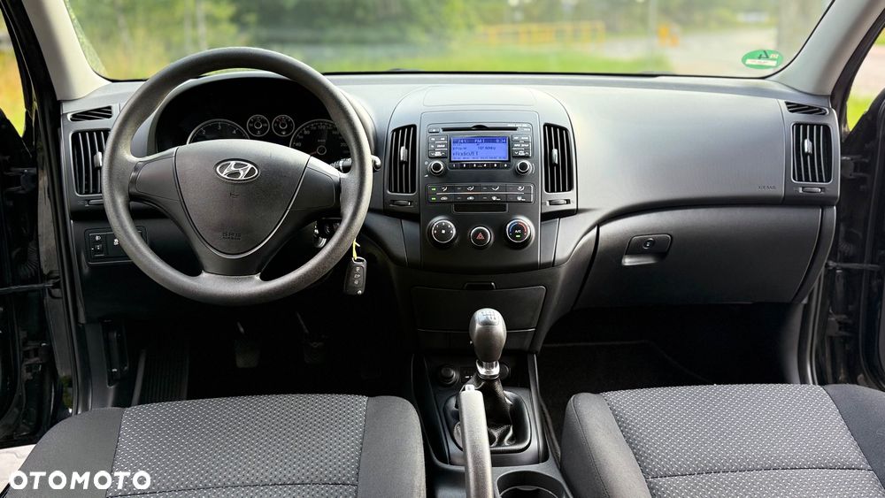 Hyundai i30 1.6 CRDi Premium - 32