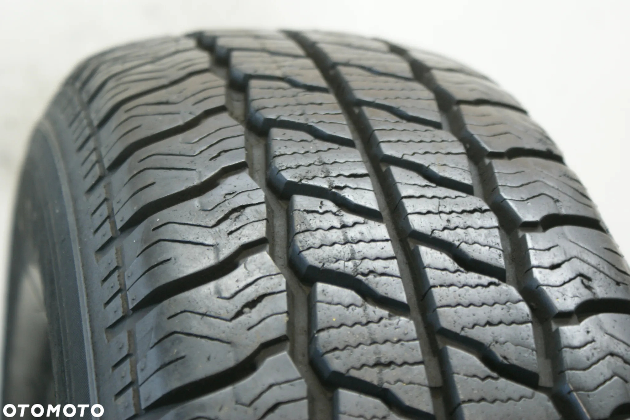 205/75R16C MAXXIS VANSMART A/S AL2 , 8,4mm B1161 - 2