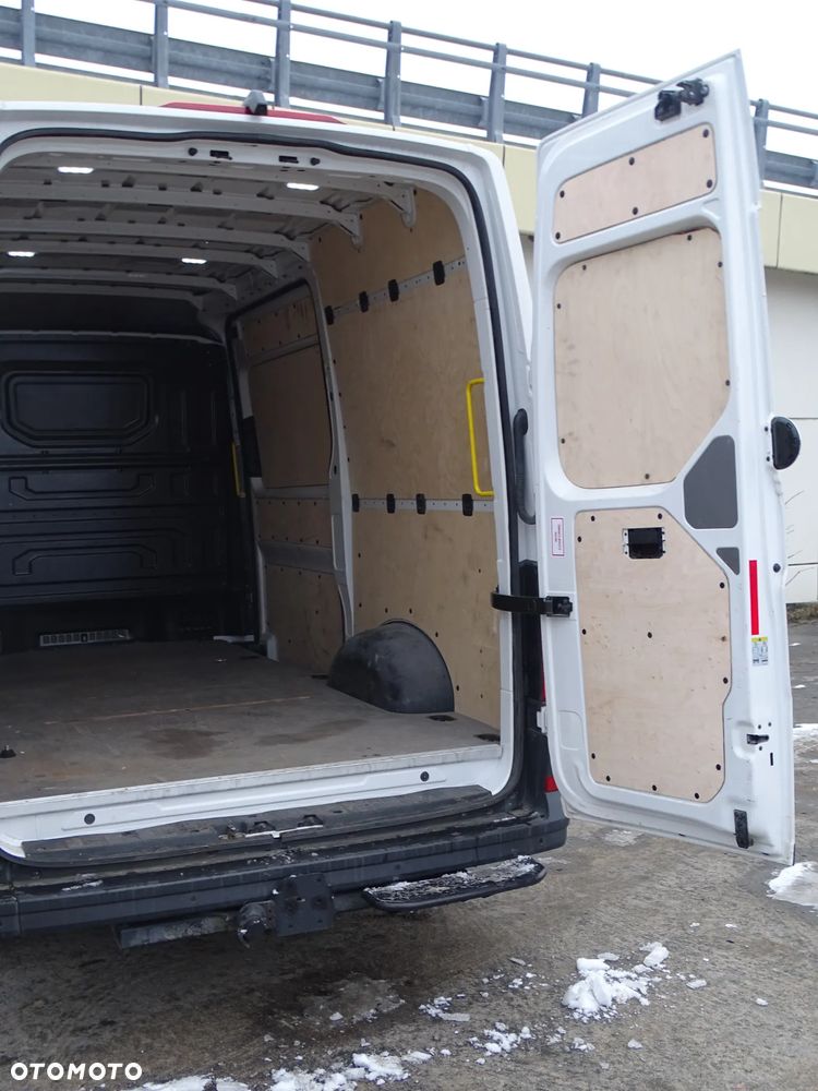 Volkswagen Crafter - 8