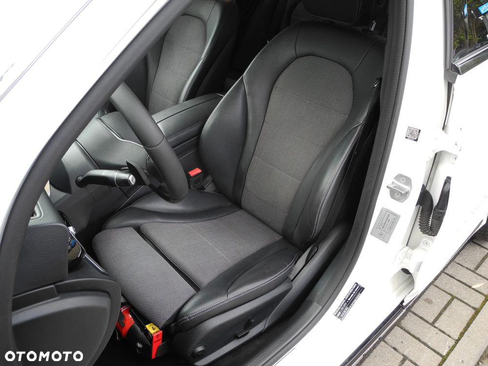 Mercedes-Benz Klasa C 220 d 4MATIC 9G-TRONIC - 15