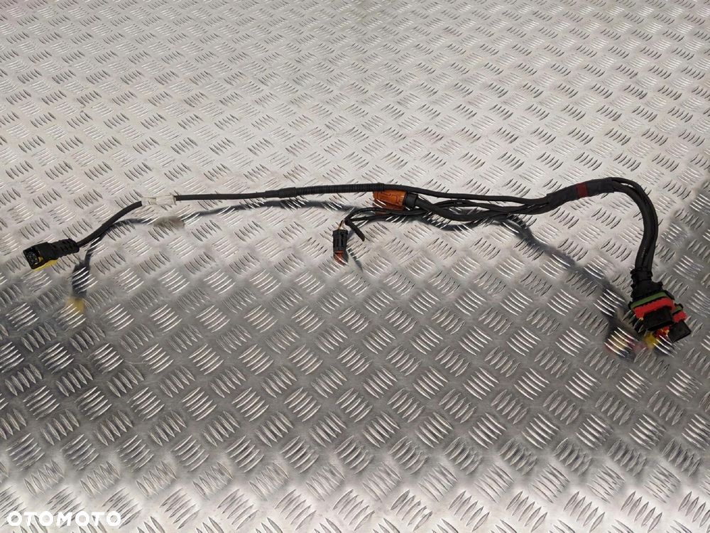 WIĄZKA ELEKTRYCZNA KLIMATYZACJI SCANIA R 2497420 - 1