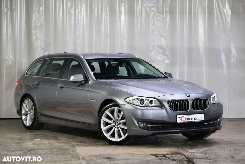 BMW Seria 5 520i Aut. Modern Line - 4