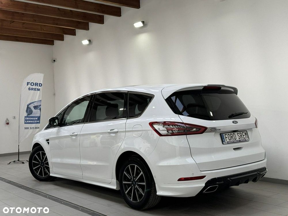 Ford S-Max - 15